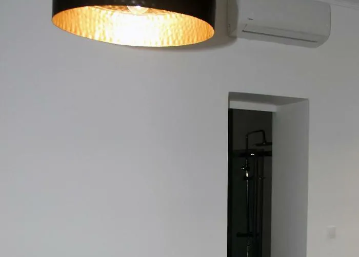 Dreaming - Trigueiros Pateo Apartment Lisbon